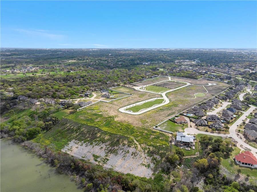 Property photo for 7 Pinehurst Drive, Woodway, TX
