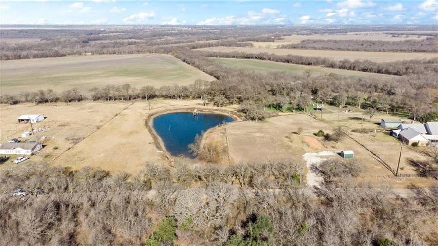 Property photo for 1430 Bays Road, Axtell, TX