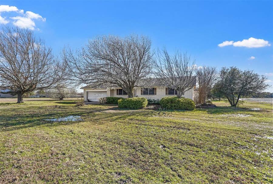 Property photo for 1603 State Highway 78 S, Farmersville, TX