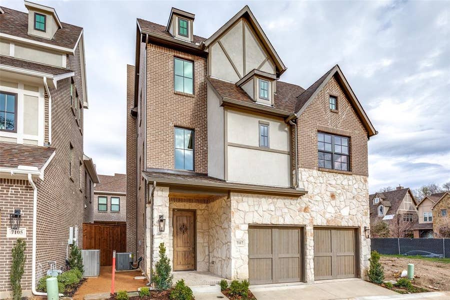 Property photo for 7118 Granada Place, Dallas, TX