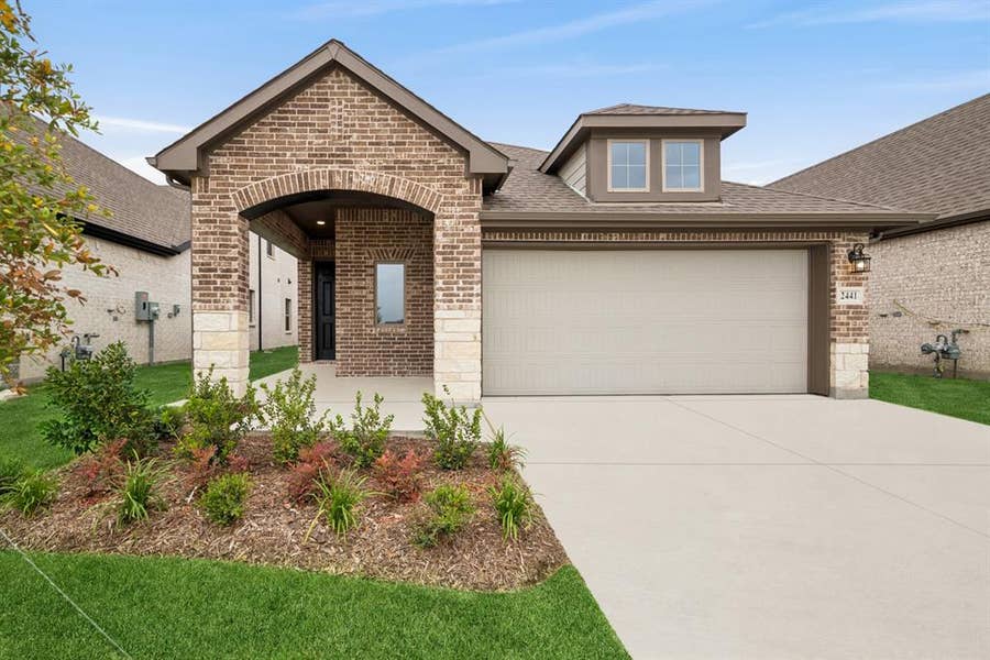 Property photo for 2441 Jackson Burn Drive, Royse City, TX