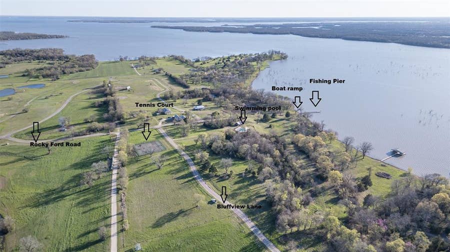 Property photo for 2077 Bluffview Lane, Lone Oak, TX