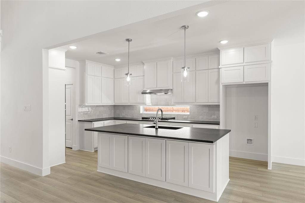 4500 Brookfield Drive, Melissa, TX 75454 07. 4500 Brookfield - Kitchen (2)