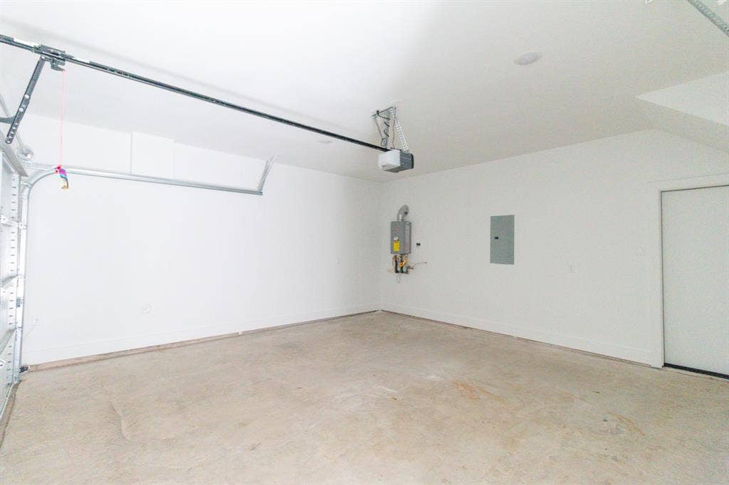 4210 Roseland Avenue, Dallas, TX 75204 4210 Roseland Avenue, Dallas, TX 75204