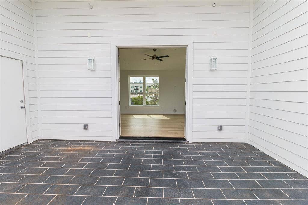 4210 Roseland Avenue, Dallas, TX 75204 4210 Roseland Avenue, Dallas, TX 75204