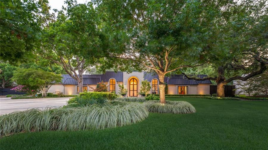 Property photo for 10989 Crooked Creek Drive, Dallas, TX