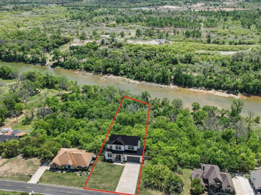 Property photo for 9804 Bellechase Road, Granbury, TX