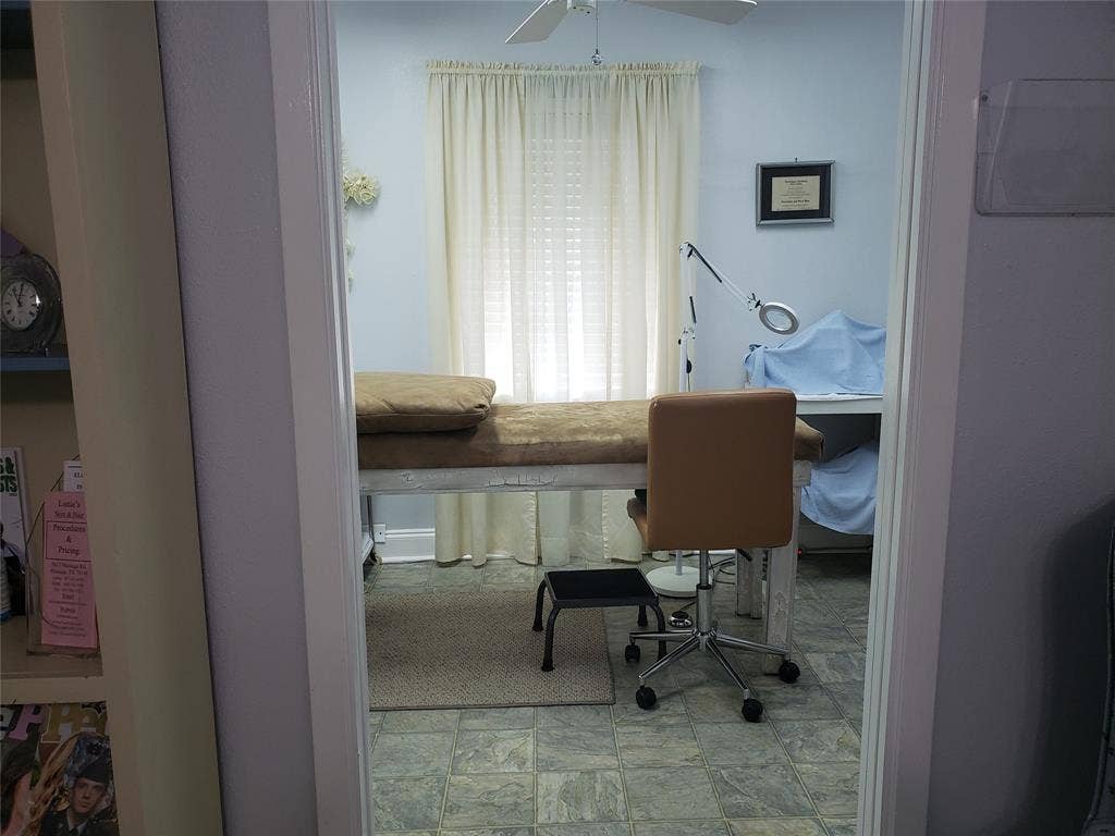 5617 Watauga Road, Watauga, TX 76148 5617 Watauga Road, Watauga, TX 76148