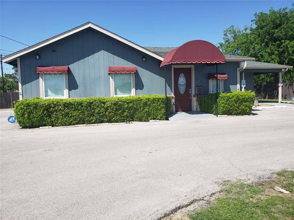 5617 Watauga Road, Watauga, TX 76148 5617 Watauga Road, Watauga, TX 76148