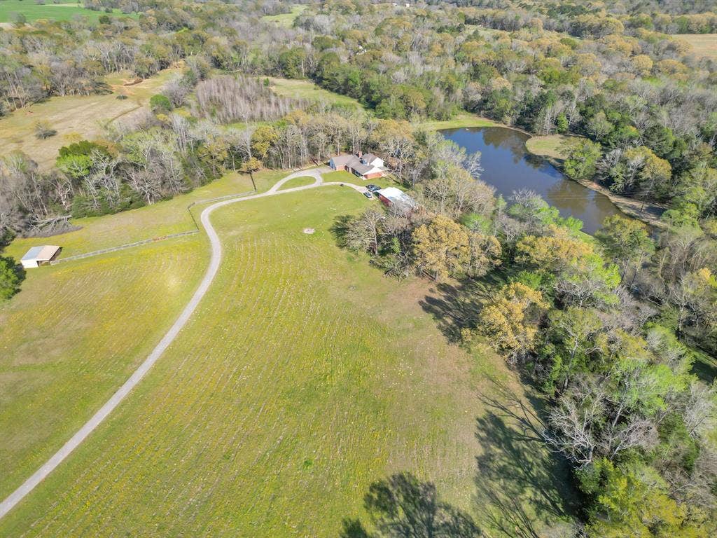 18340 County Road 479 Road, Lindale, TX 75771 18340 County Road 479 Road, Lindale, TX 75771