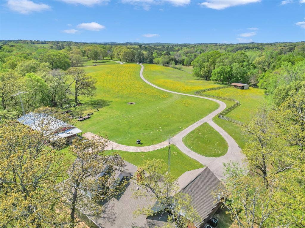 18340 County Road 479 Road, Lindale, TX 75771 18340 County Road 479 Road, Lindale, TX 75771