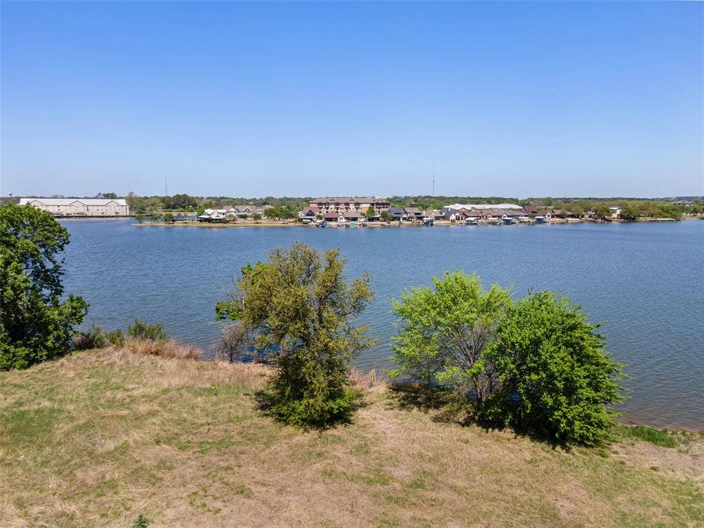 805 Hill Boulevard, Granbury, TX 76048 Property view of water