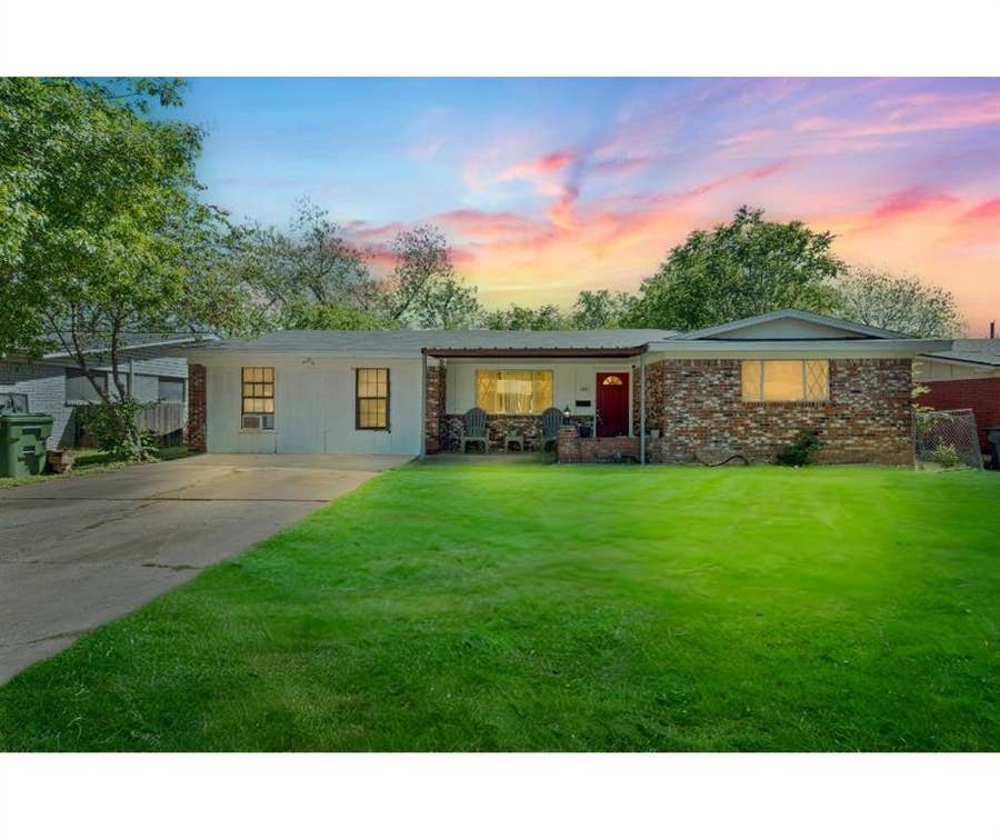 Property photo for 1001 N 57 th Street, Waco, TX