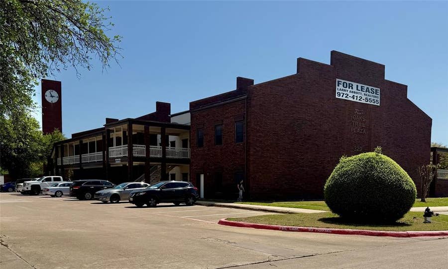Property photo for 329 Oaks Trail, #209, Garland, TX