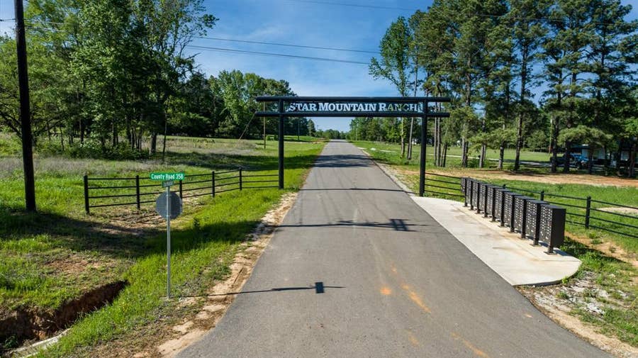 Property photo for 12842 Star Mountain, Winona, TX