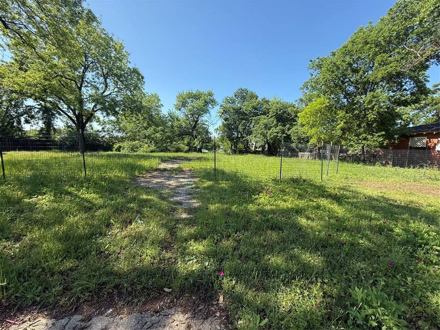 Property photo for 1838 Akron Street, Dallas, TX
