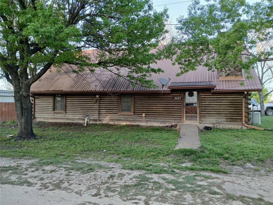 Property photo for 3531 Ennis Avenue, Bardwell, TX
