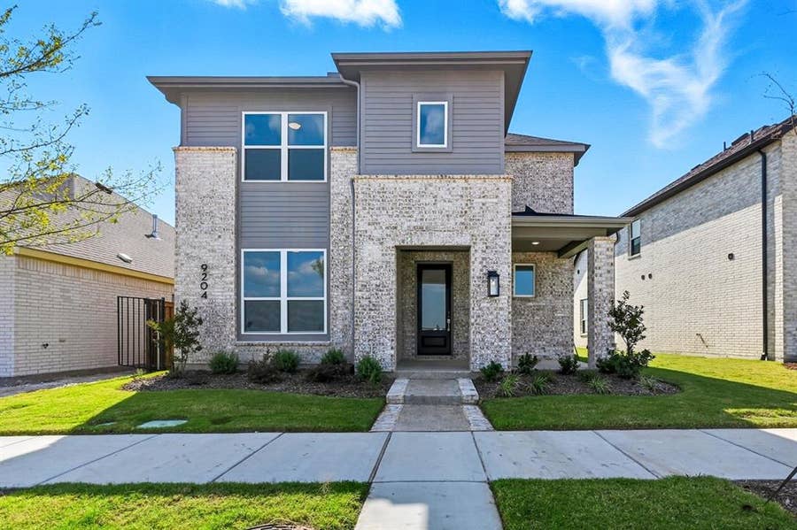 Property photo for 9204 Persimmon Lane, Mesquite, TX