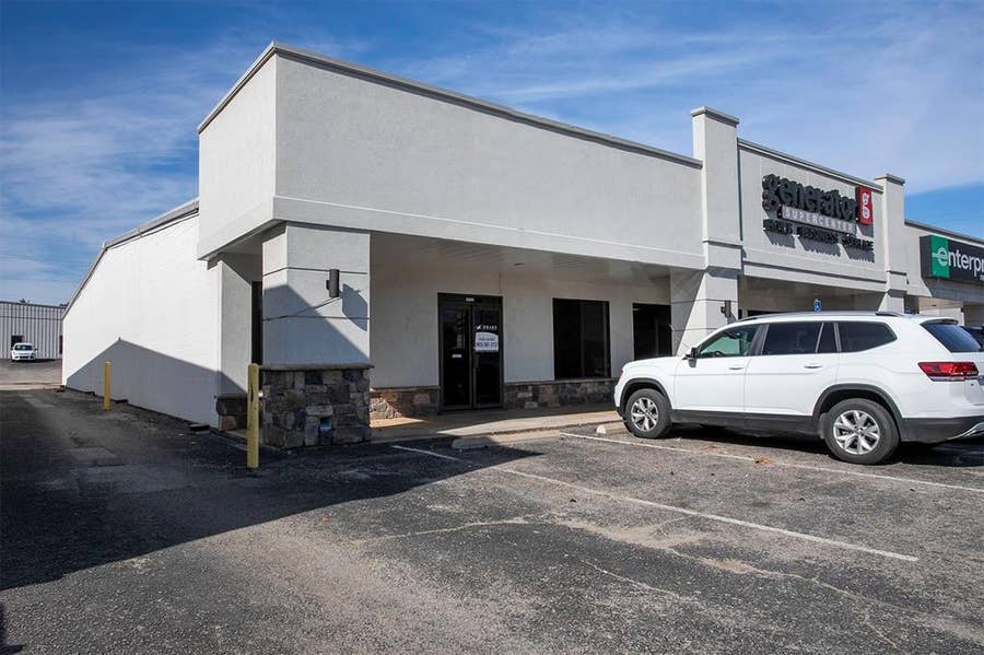 Property photo for 3225 S Southwest Loop 323, Tyler, TX
