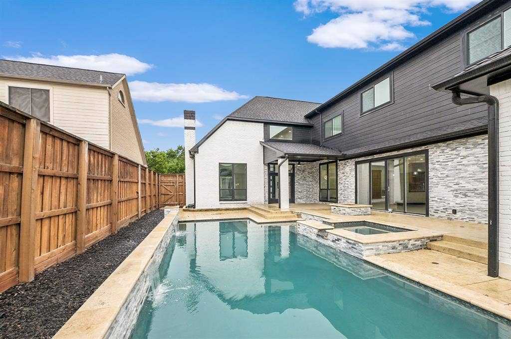 4219 Hollow Oak Drive, Dallas, TX 75287 4219 Hollow Oak Drive, Dallas, TX 75287