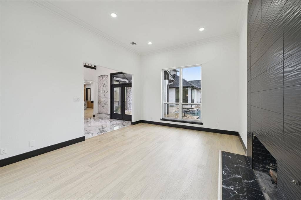 4219 Hollow Oak Drive, Dallas, TX 75287 4219 Hollow Oak Drive, Dallas, TX 75287