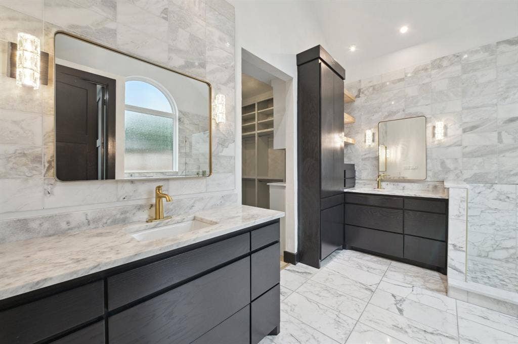 4219 Hollow Oak Drive, Dallas, TX 75287 4219 Hollow Oak Drive, Dallas, TX 75287