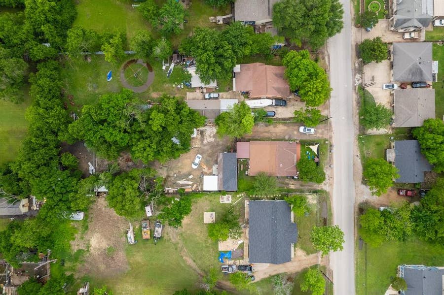 Property photo for 1100 Hillburn Drive, Dallas, TX