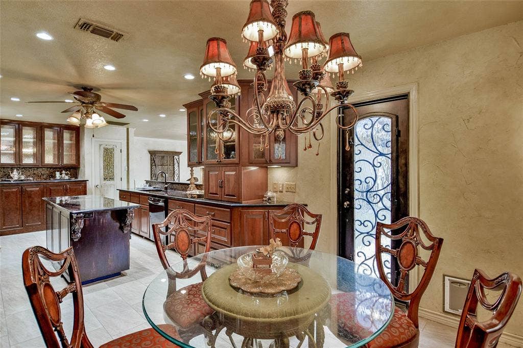 4009 Scenic Way, Granbury, TX 76049 Dining area with a textured wall, recessed lighting, a chandelier, a ceiling fan, and light tile patterned floors