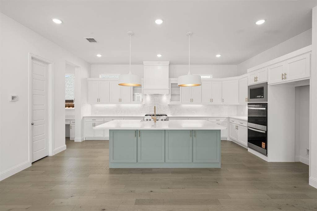 14465 Overlook Park Drive, Fort Worth, TX 76008 14465 Overlook Park- Kitchen-1