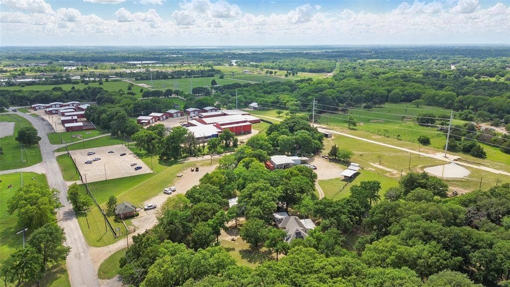610 W Simonds Road, Seagoville, TX 75159