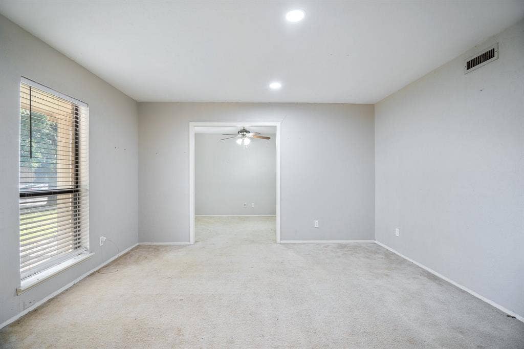 745 Oakland Street, Grand Prairie, TX 75052 Unfurnished room with ceiling fan, recessed lighting, carpet flooring, and baseboards