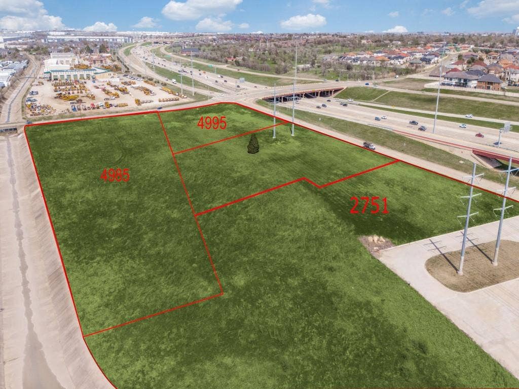 2751 S State Highway 161 Freeway, Irving, TX 75062 View of property location featuring property boundaries highlighted and a main thoroughfare