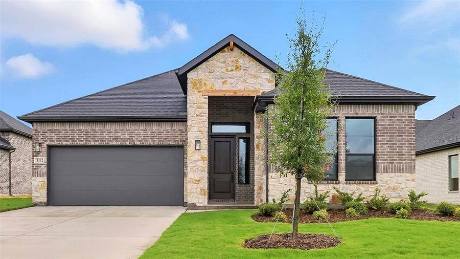 Property photo for 3112 Larry Lott Boulevard, Royse City, TX