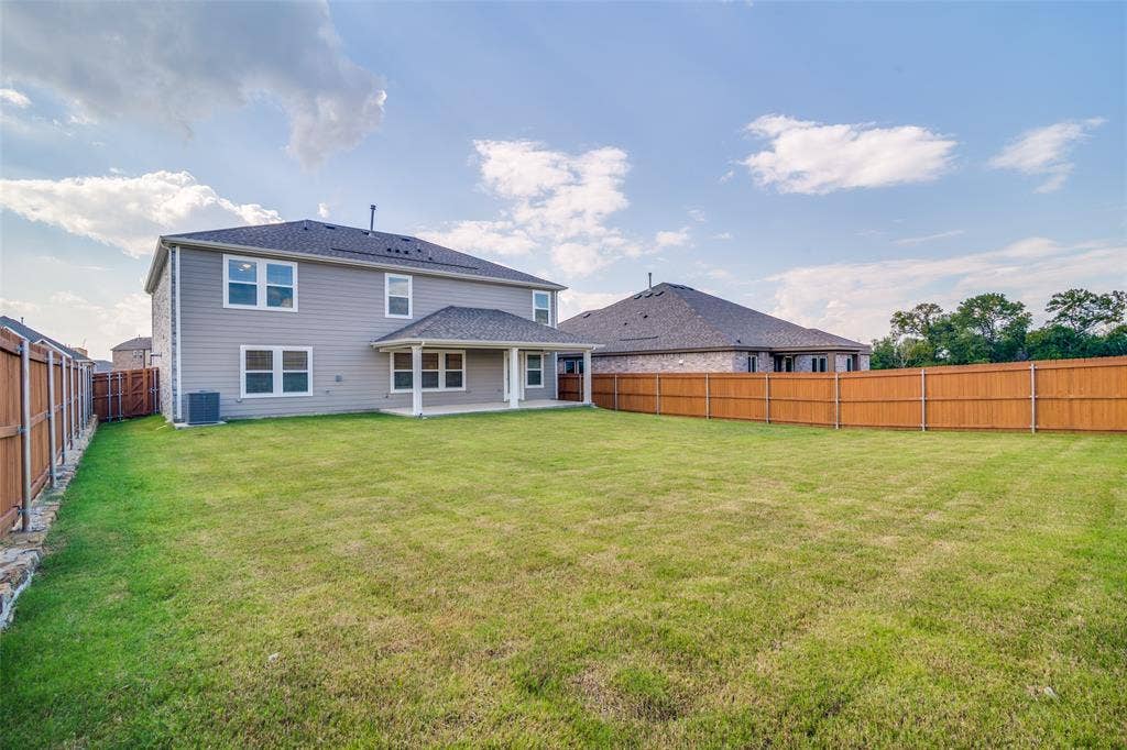 4046 Bedford Drive, Crandall, TX 75114