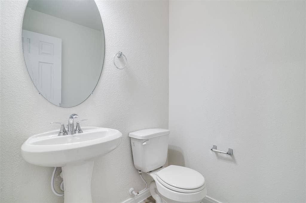 4046 Bedford Drive, Crandall, TX 75114