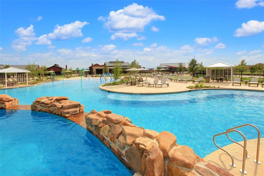 4046 Bedford Drive, Crandall, TX 75114