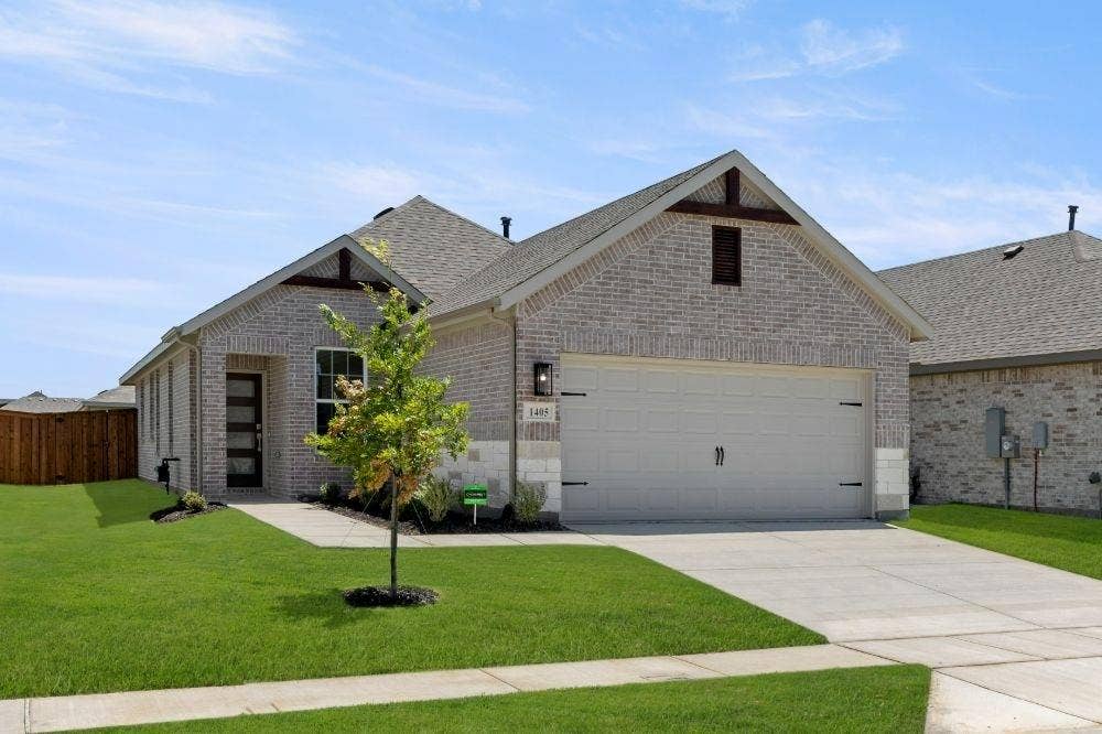 1405 Grove Pond Road, Forney, TX 75126 04. 1405 Grove Pond - Front (3)