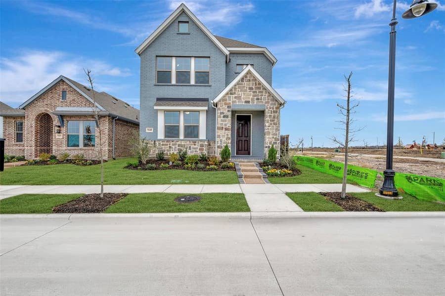 Property photo for 9448 Dahlia Boulevard, Mesquite, TX