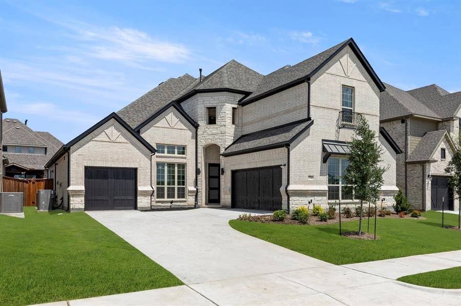 Property photo for 1724 Ruby Way, Rockwall, TX