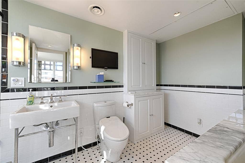 3525 Turtle Creek Boulevard, #4E, Dallas, TX 75219 3525 Turtle Creek Boulevard, #4E, Dallas, TX 75219