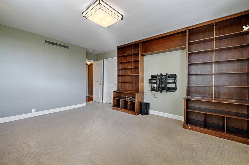 3525 Turtle Creek Boulevard, #4E, Dallas, TX 75219 3525 Turtle Creek Boulevard, #4E, Dallas, TX 75219