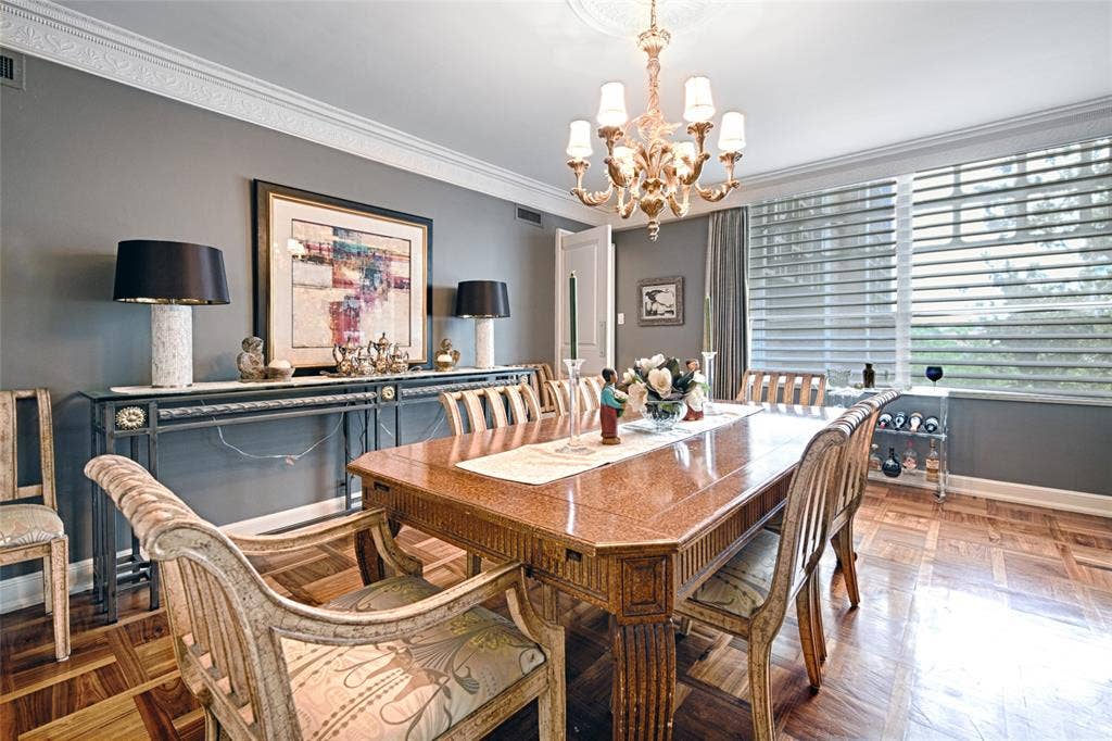 3525 Turtle Creek Boulevard, #4E, Dallas, TX 75219 Dining room