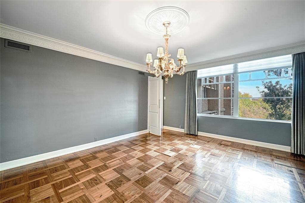 3525 Turtle Creek Boulevard, #4E, Dallas, TX 75219 3525 Turtle Creek Boulevard, #4E, Dallas, TX 75219