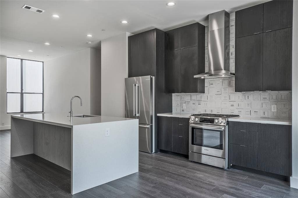 4322 Roseland Avenue, #2, Dallas, TX 75204