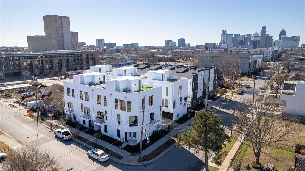 4322 Roseland Avenue, #2, Dallas, TX 75204