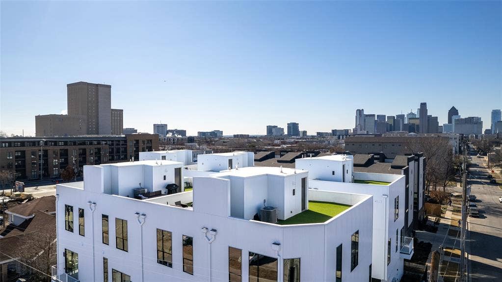 4322 Roseland Avenue, #2, Dallas, TX 75204
