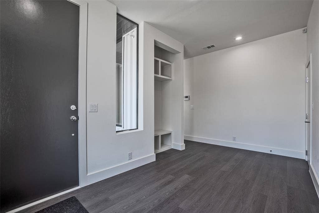4322 Roseland Avenue, #2, Dallas, TX 75204