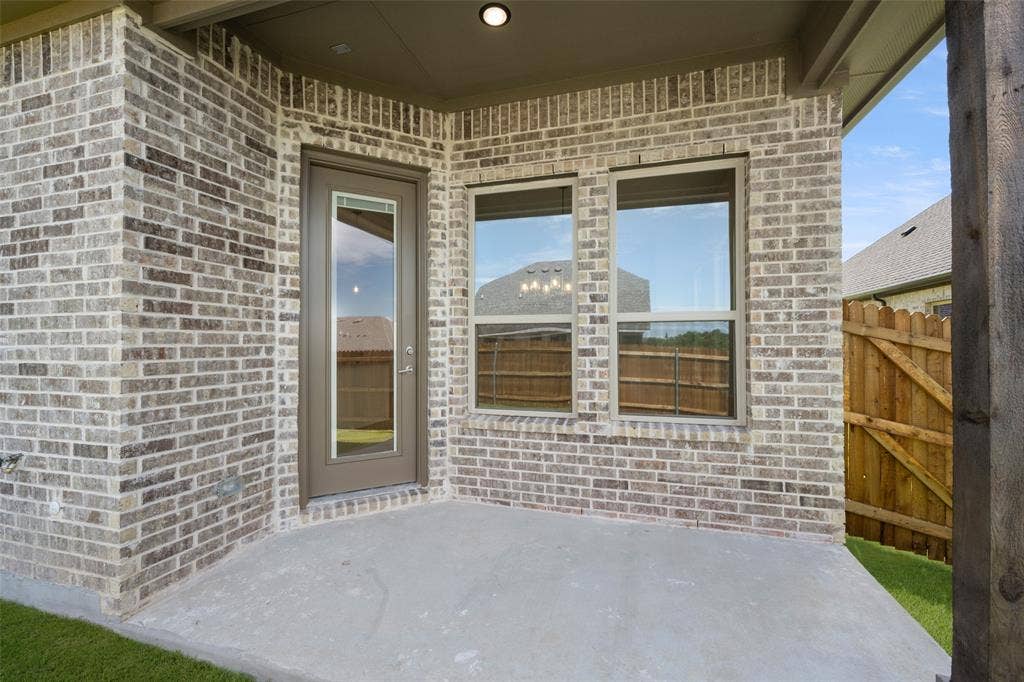 413 Wabash Drive, Waxahachie, TX 75167 View of patio / terrace