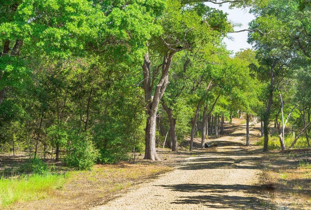 11916 Jim Bridger Drive, Austin, TX 78737 11916 Jim Bridger Drive, Austin, TX 78737