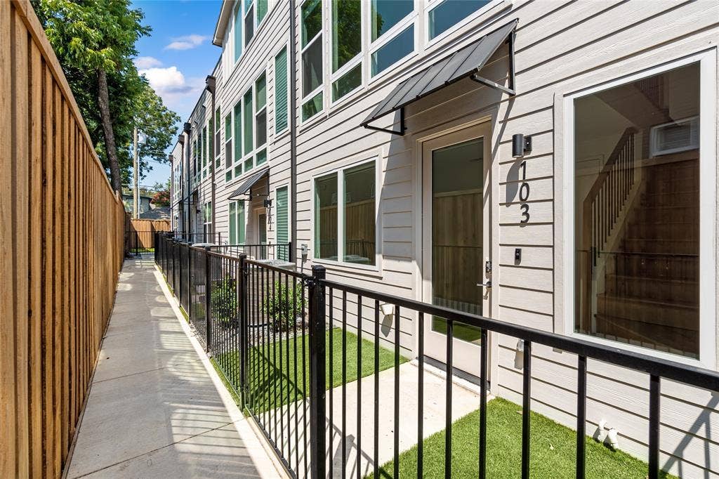 6319 Richmond Avenue, #107, Dallas, TX 75214 6319 Richmond Avenue, #107, Dallas, TX 75214